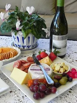 ***** Bed & Breakfast Allara Homestead Flaxton Australia