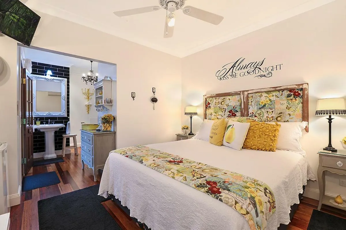 Allara Homestead Flaxton 5*,